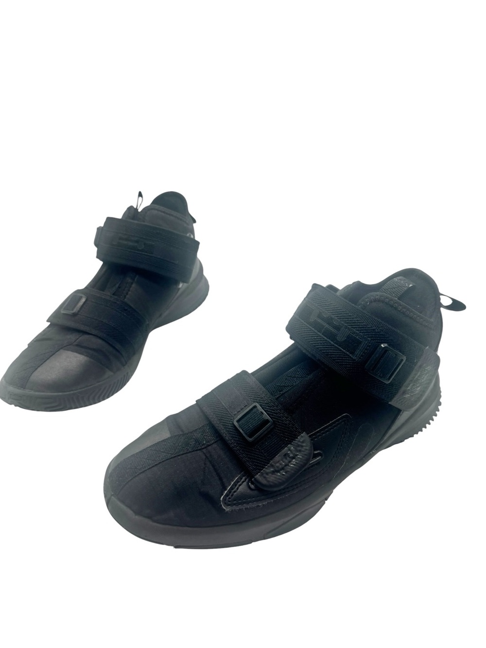 Nike LeBron Soldier 13 XIII SFG Triple Black Sneakers Kids Size 5Y